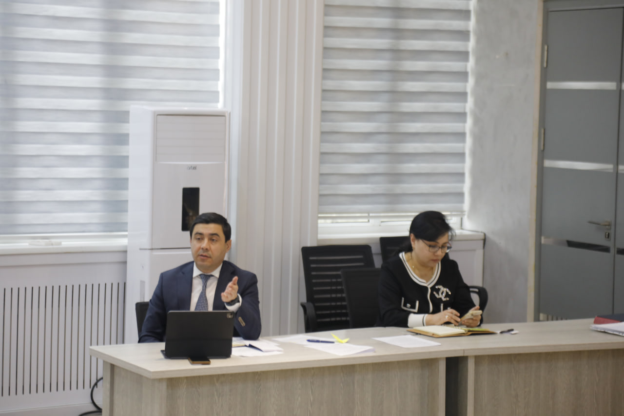 INSTITUT KENGASHI YIG‘ILISHIDA DOLZARB MASALALAR MUHOKAMA QILINDI