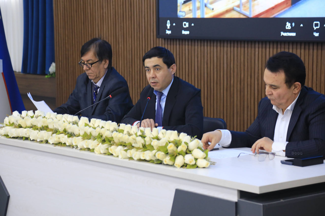 SANOAT IQTISODIYOTI VA MENEJMENT IXTISOSLIKLAR BO‘YICHA ILMIY DARAJALAR BERUVCHI ILMIY KENGASH FAOLIYATI RASMAN YO‘LGA QO‘YILDI